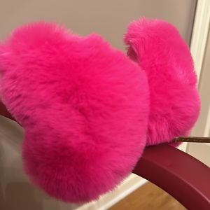Steve Madden Hot Pink Faux Fur Heart Shape Novelty Earmuffs